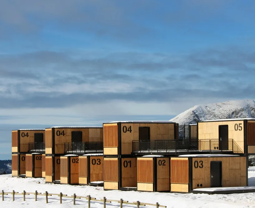 готель контейнери Франція готель контейнери Франція