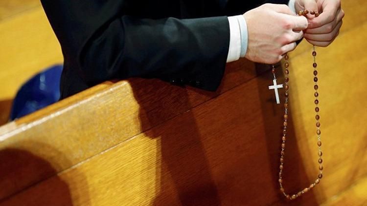 У США понад 500 священиків звинуватили у зґвалтуваннях дітей