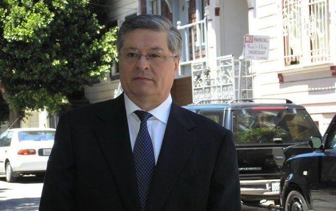 Лазаренко затягує переговори щодо повернення вкрадених ним грошей Україні Лазаренко затягує переговори щодо повернення вкрадених ним грошей Україні