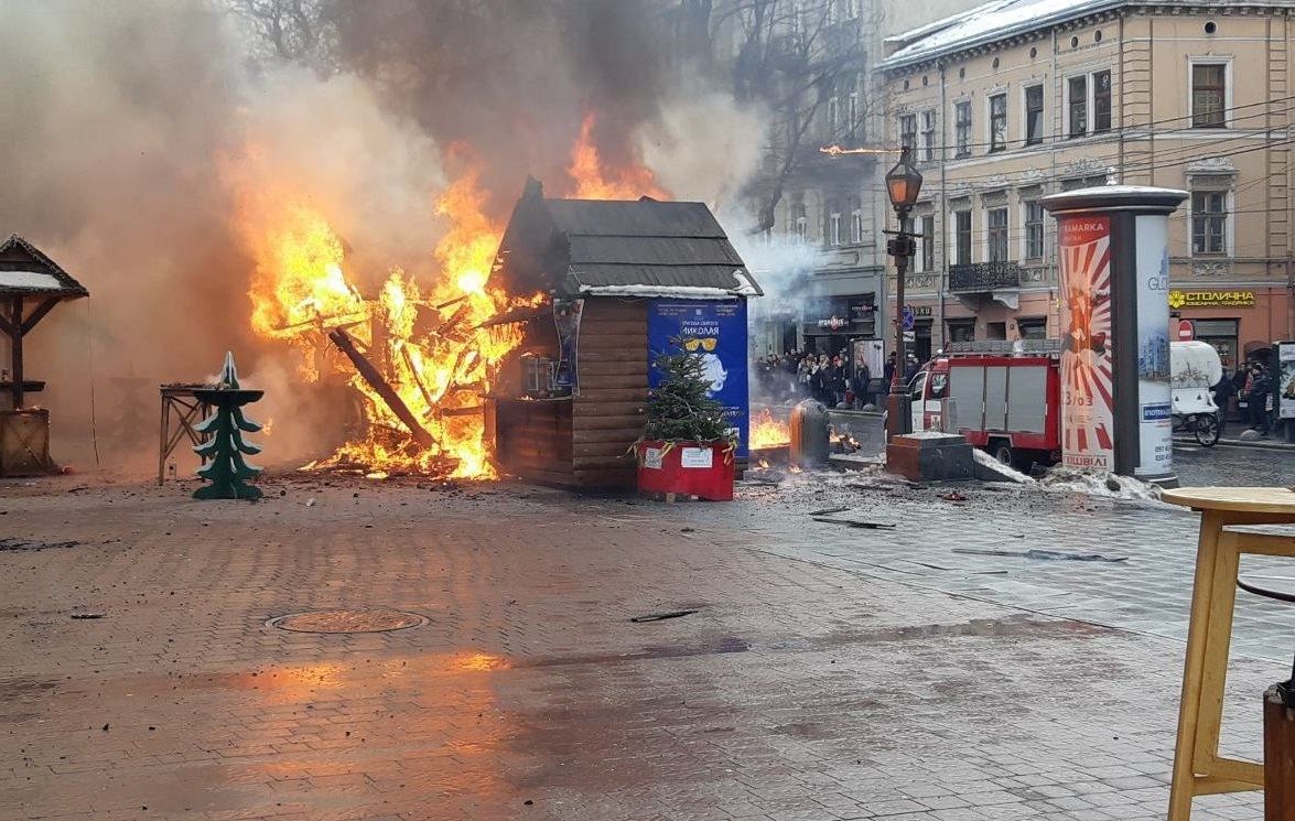 Во Львове началась проверка Рождественской ярмарки: детали