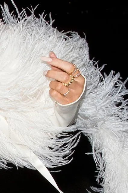 Кайлі Дженнер каблучка Кайлі Дженнер каблучка