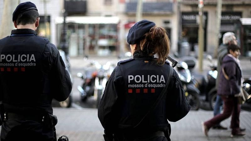 В Барселоне из-за возможного теракта полиция усилила меры безопасности