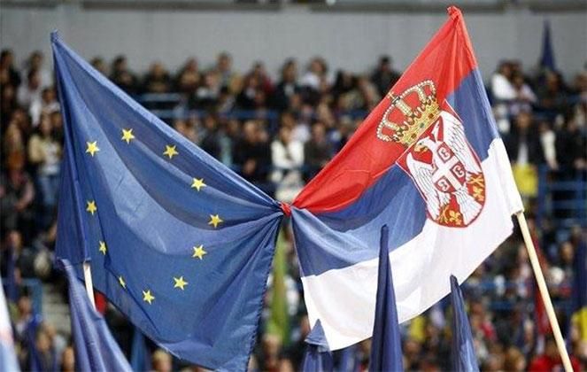 У Литві, Польщі та Німеччині не розуміють, навіщо Євросоюзу Сербія, яка дружить з Росією, – ЗМІ