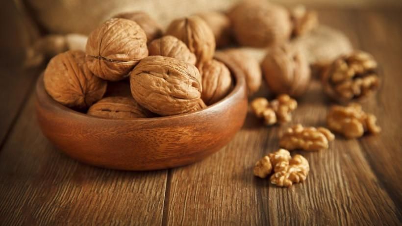 В Украине собрали рекордный урожай орехов: впечатляющие цифры В Украине собрали рекордный урожай орехов: впечатляющие цифры