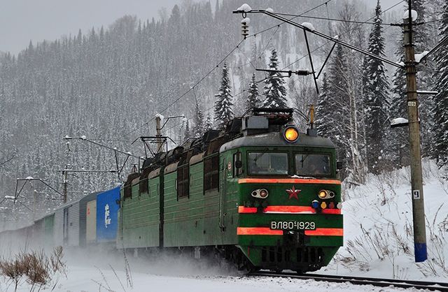 Негода на Полтавщині: "Укрзалізниця" призначила додатковий поїзд до області