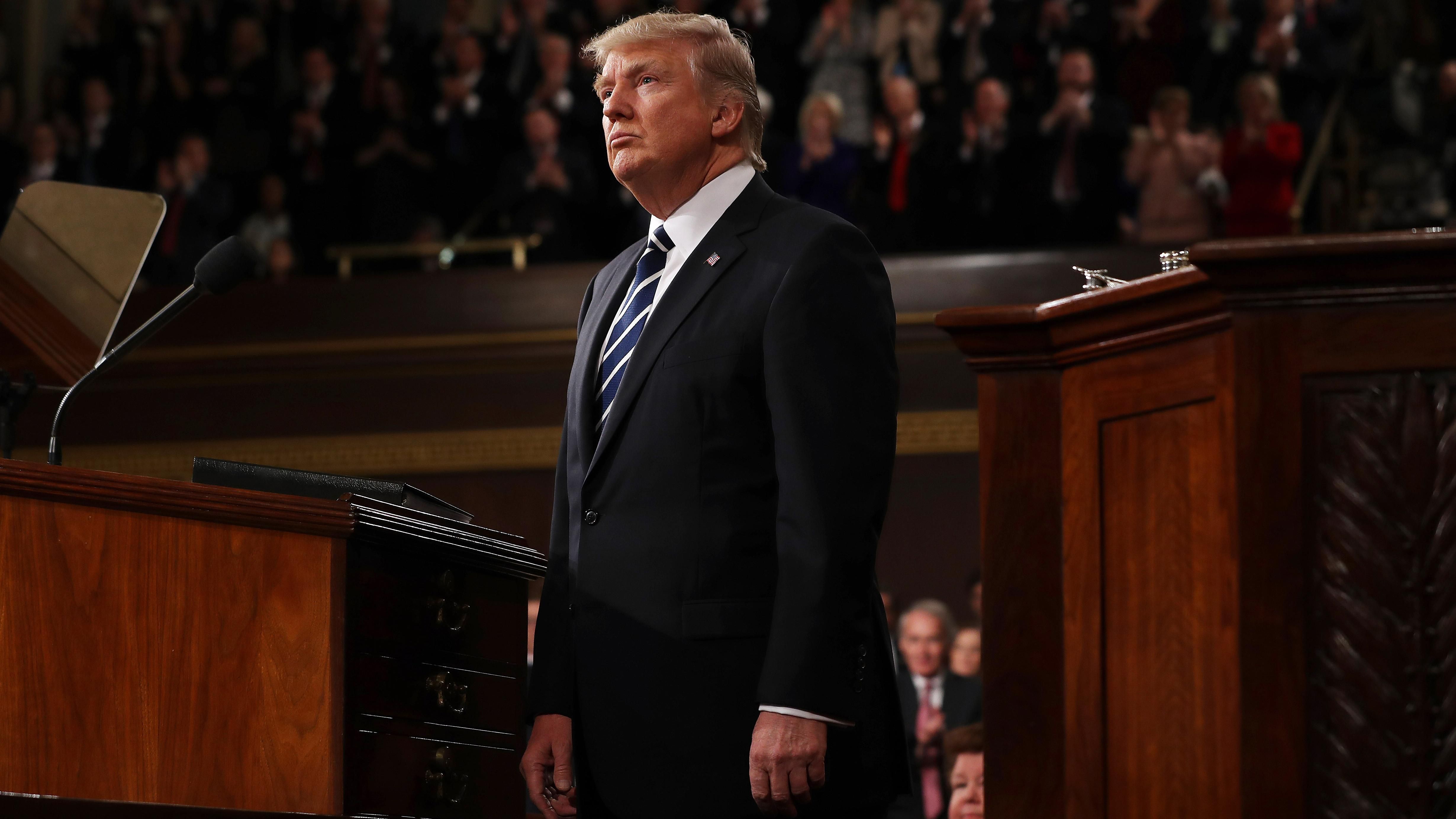 Зустріч Трампа та прем'єр-міністра Іраку зірвалася Зустріч Трампа та прем'єр-міністра Іраку зірвалася