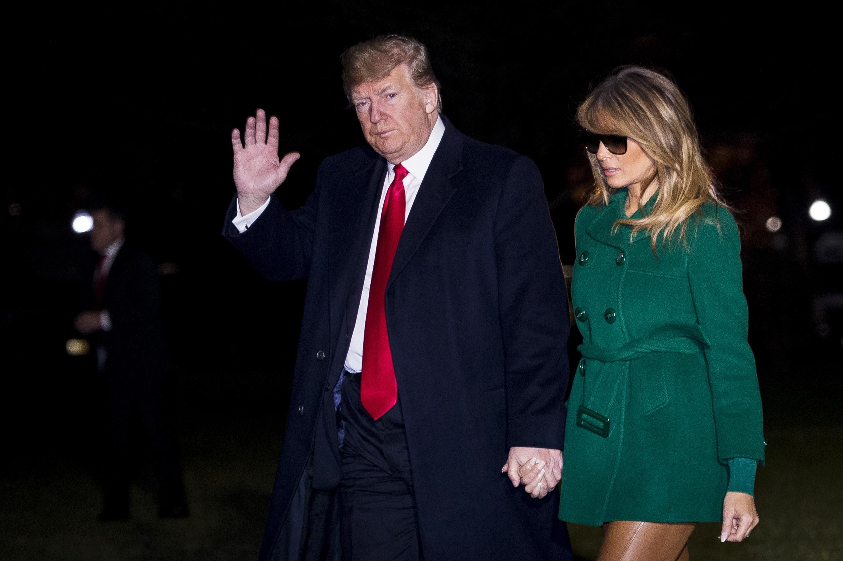 В кожаных лосинах: сеть обсуждает странный образ Мелании Трамп