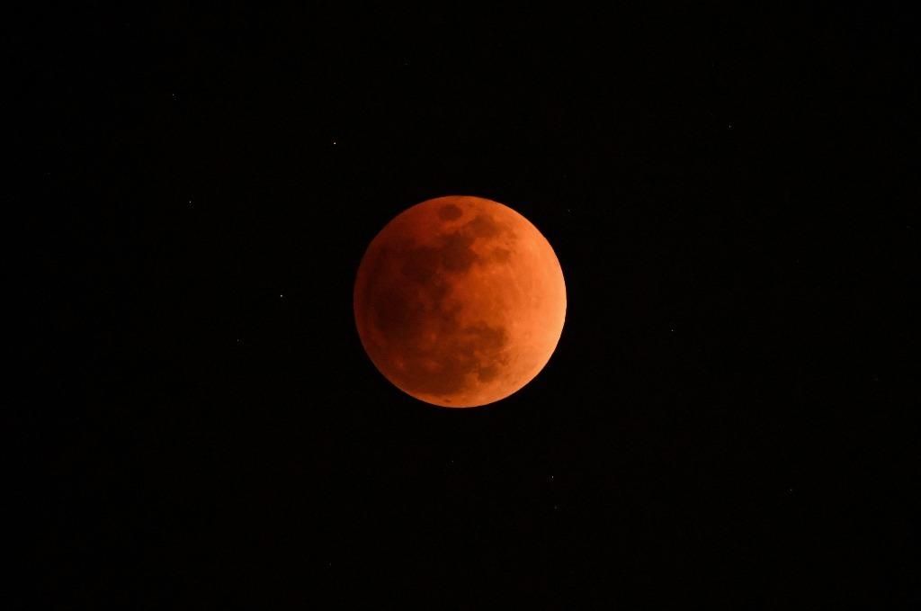 Місячне затемнення 21 січня 2019 Україна - час місячного затемнення