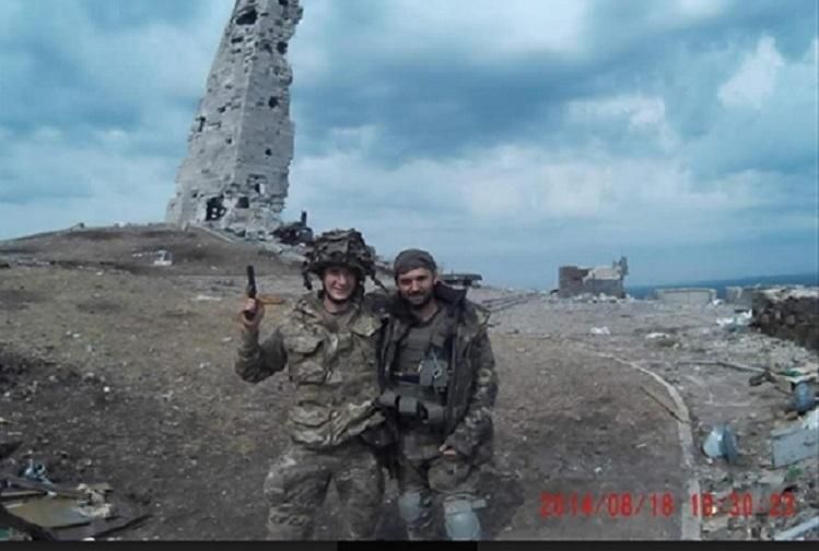 Боевое крещение получил 17-летним на Саур-могиле, – юный командир 28
ОМБр Макс Громов Боевое крещение получил 17-летним на Саур-могиле, – юный командир 28
ОМБр Макс Громов
