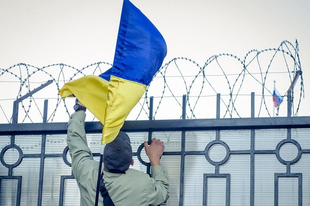 Россия ответила на украинские санкции: что попало под удар Кремля Россия ответила на украинские санкции: что попало под удар Кремля