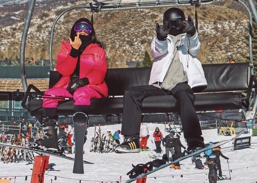 Кім Кардашян Кендалл Дженнер Кім Кардашян Кендалл Дженнер