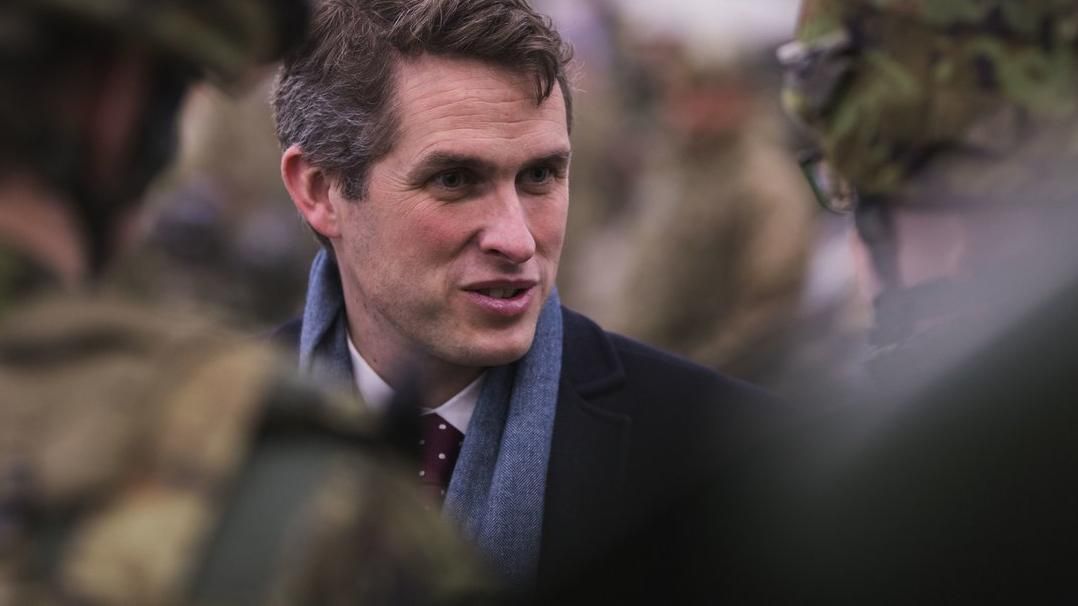 Нові військові бази та зміна політичного фокусу: у Британії розповіли про плани без ЄС Нові військові бази та зміна політичного фокусу: у Британії розповіли про плани без ЄС