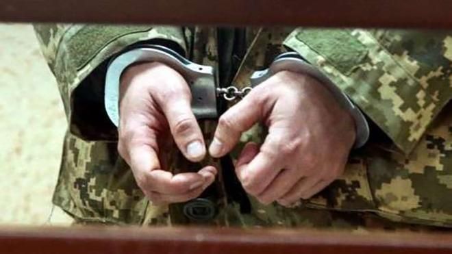 Семьи пленных украинских моряков получили по 100 тысяч гривен от Кабмина Семьи пленных украинских моряков получили по 100 тысяч гривен от Кабмина