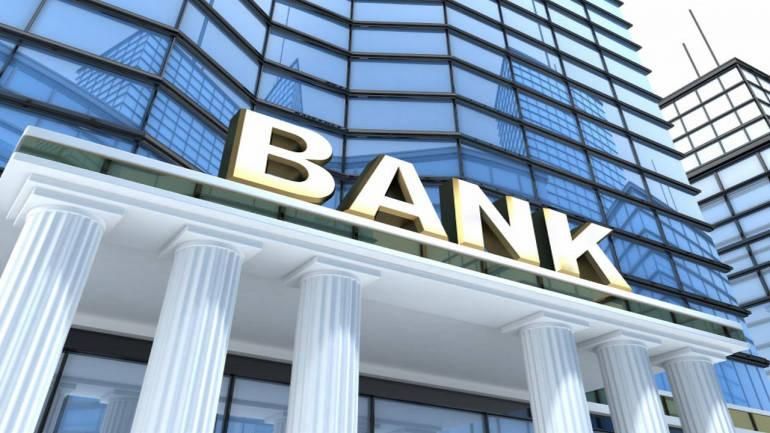Какие крупнейшие украинские банки оказались наименее устойчивыми и нуждаются в докапитализации