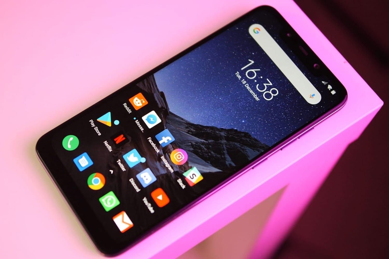 Фото смартфона Xiaomi Pocophone F2 появились в сети