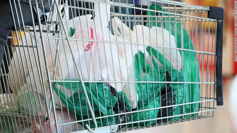 У Південній Кореї заборонили пластикові пакети в супермаркетах
