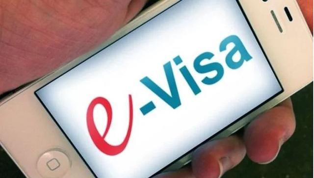 З нового року Україна не оформлюватиме візи для іноземців в аеропортах З нового року Україна не оформлюватиме візи для іноземців в аеропортах