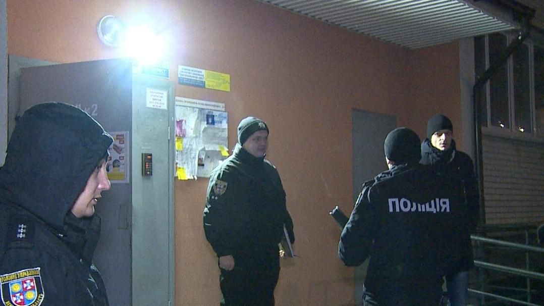 Жахливе вбивство родини сталося у Вінниці: серед жертв – дві малолітні дитини Жахливе вбивство родини сталося у Вінниці: серед жертв – дві малолітні дитини