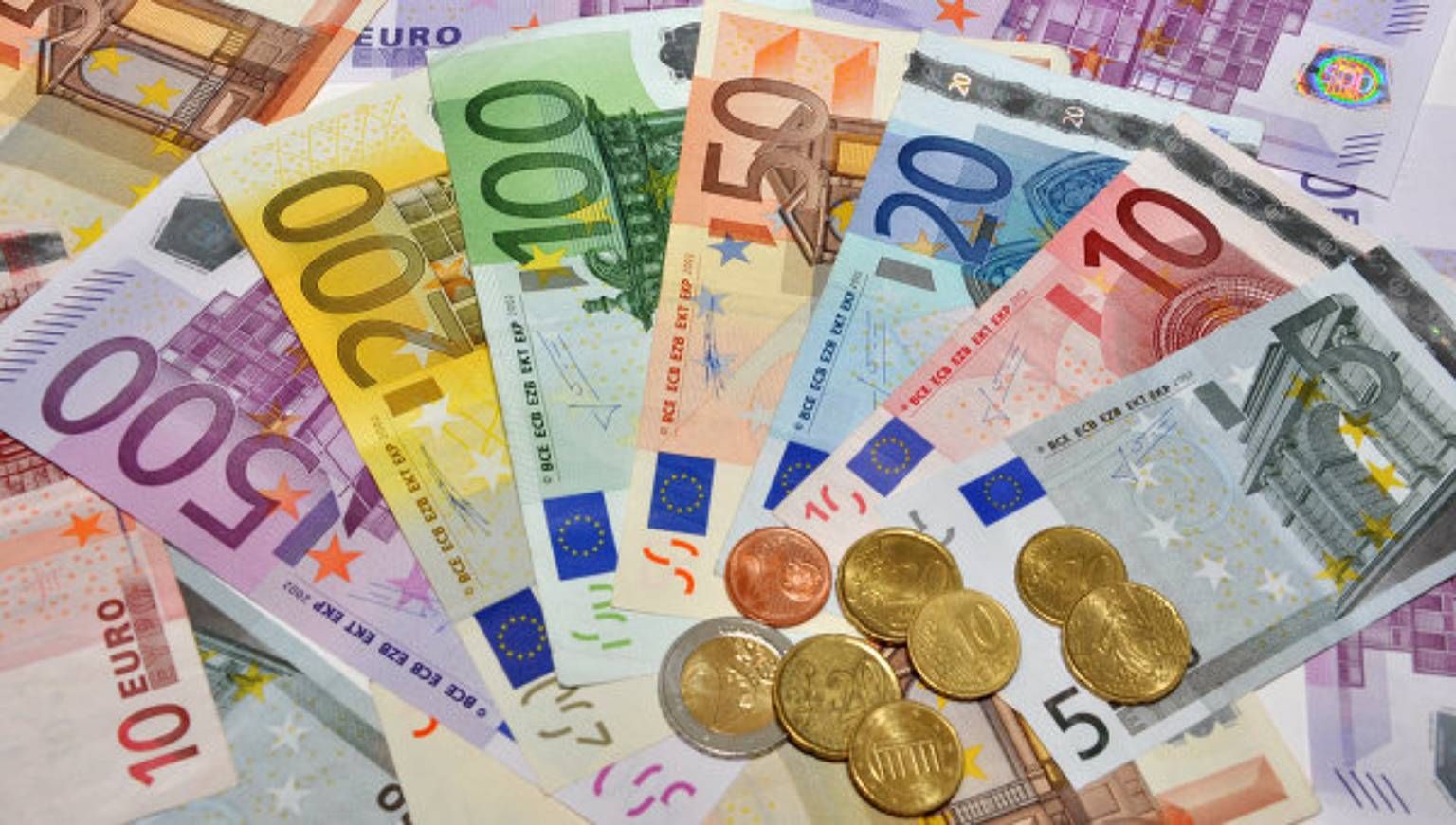Европейской валюте исполнилось 20 лет