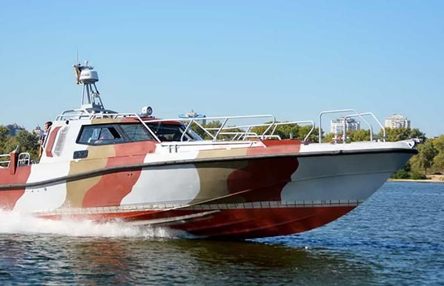 Украинские пограничники получили новый катер-перехватчик, который будет использоваться на Азове Украинские пограничники получили новый катер-перехватчик, который будет использоваться на Азове