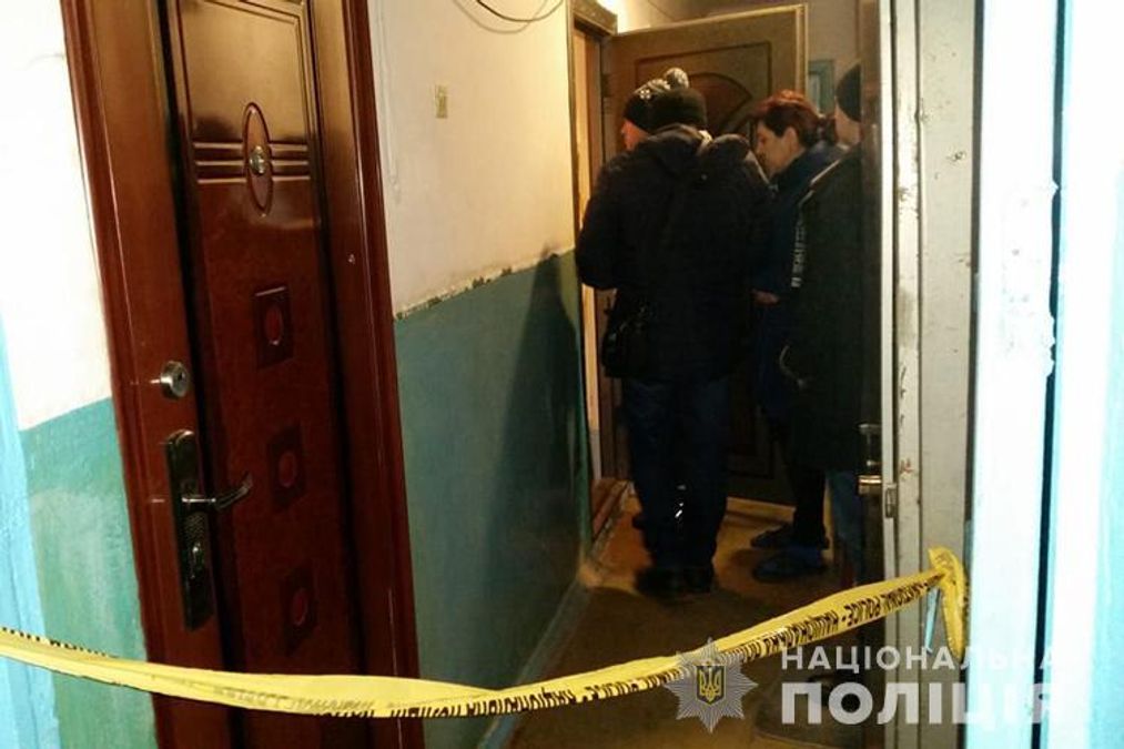 В доме в Тернополе взорвалась граната, которой хвастался пьяный мужчина В доме в Тернополе взорвалась граната, которой хвастался пьяный мужчина