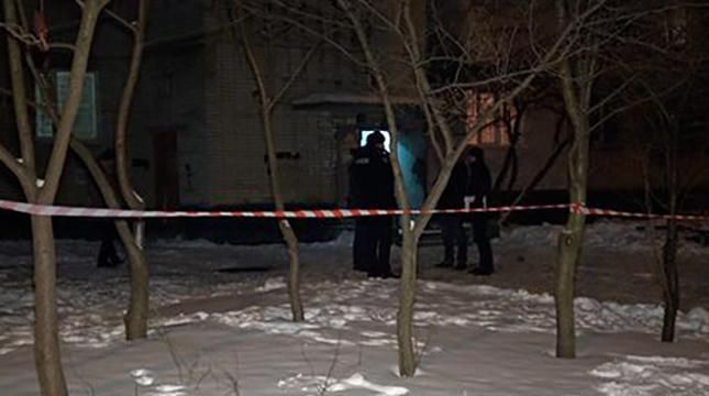 У Сумах сталася моторошна трагедія: ліфт вбив маленьку дитину У Сумах сталася моторошна трагедія: ліфт вбив маленьку дитину