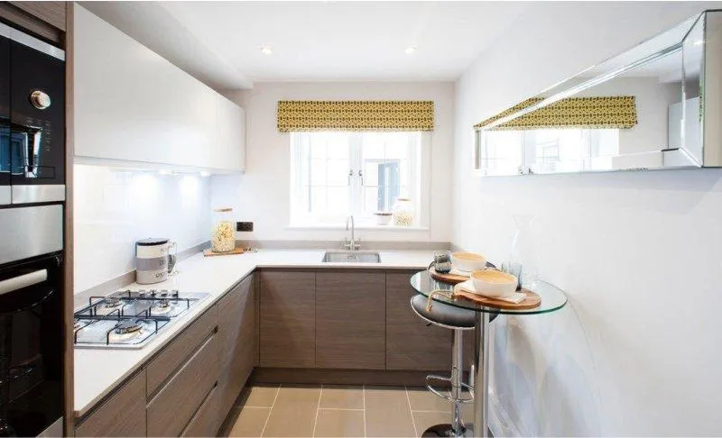 дзеркало у маленькій кухні дзеркало у маленькій кухні