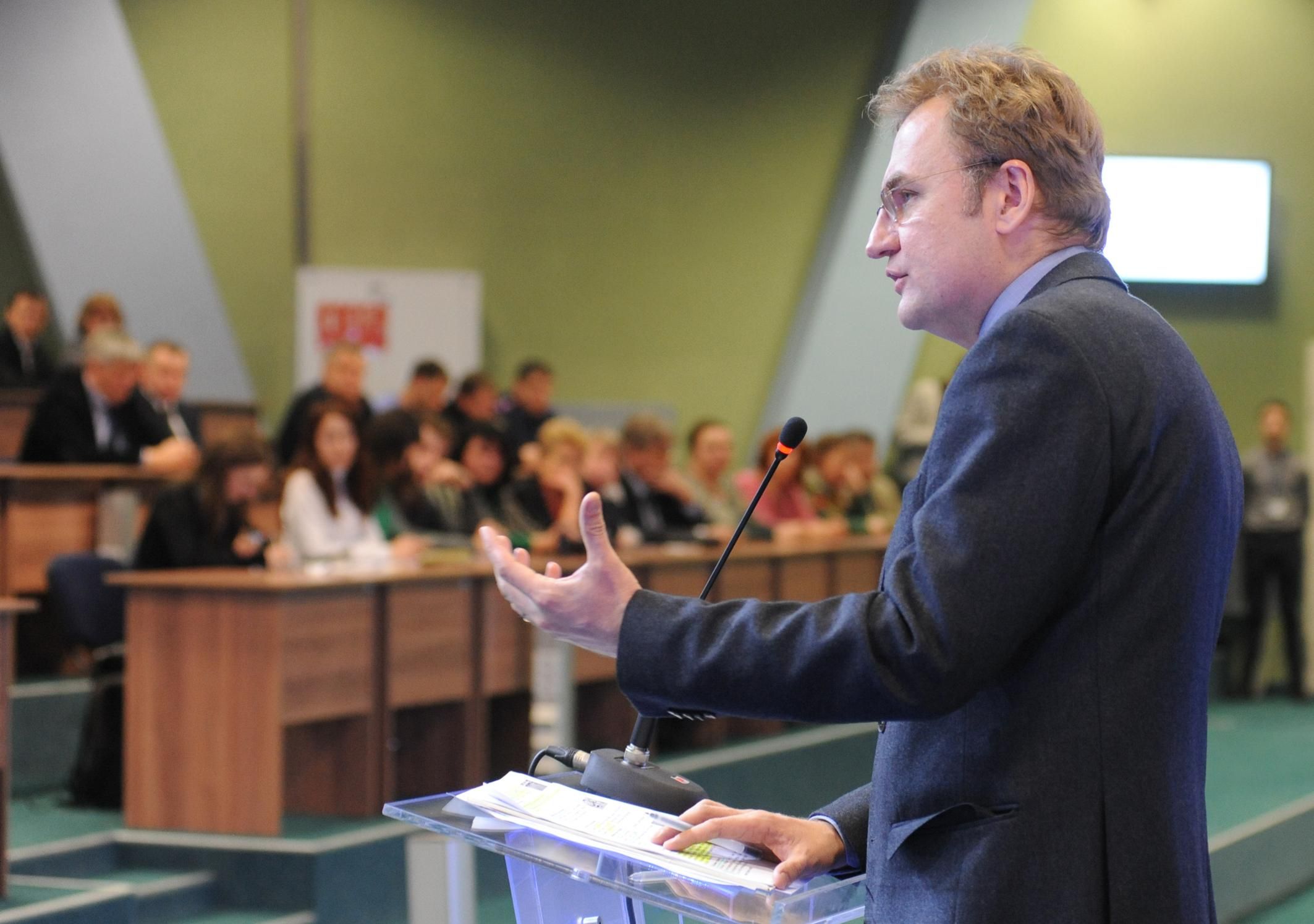 Перестати "сидіти" на газовій голці Росії: Садовий про перспективи енергетичної незалежності Перестати "сидіти" на газовій голці Росії: Садовий про перспективи енергетичної незалежності