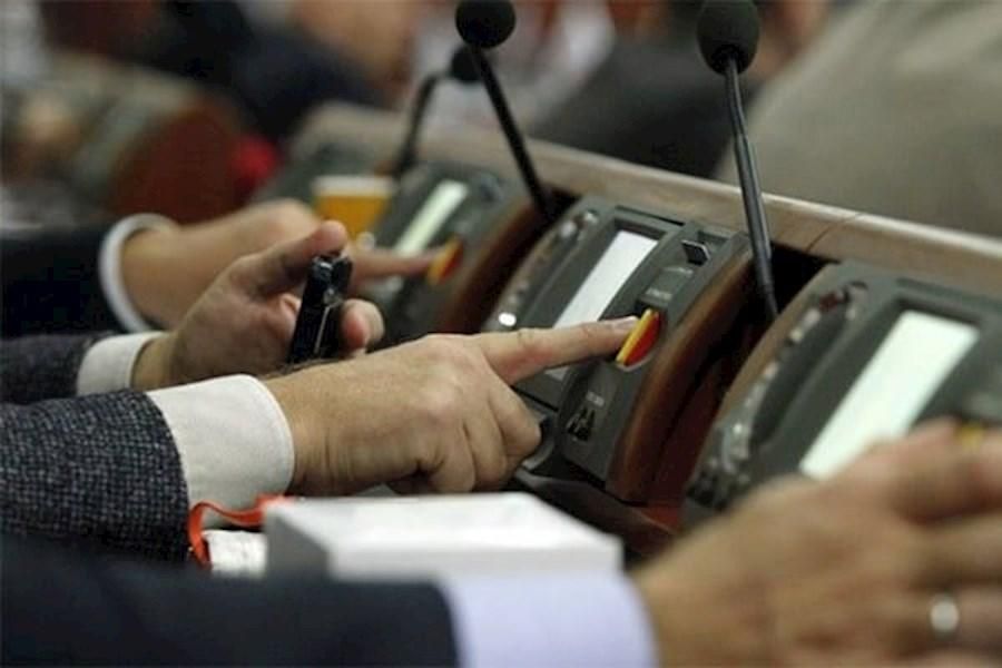 Які доленосні рішення депутати ухвалили у 2018 році Які доленосні рішення депутати ухвалили у 2018 році