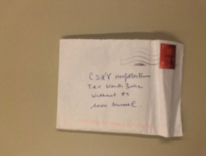 В Бельгии зафиксировано четыре случая отправки писем с белым порошком В Бельгии зафиксировано четыре случая отправки писем с белым порошком