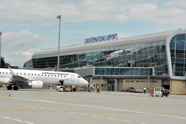 Куда и какими авиалиниями можно будет улететь из аэропорта "Львов" в 2019 году