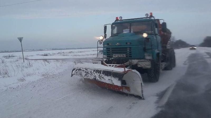 На Запоріжжі відновили рух транспорту: перелік ділянок автодоріг