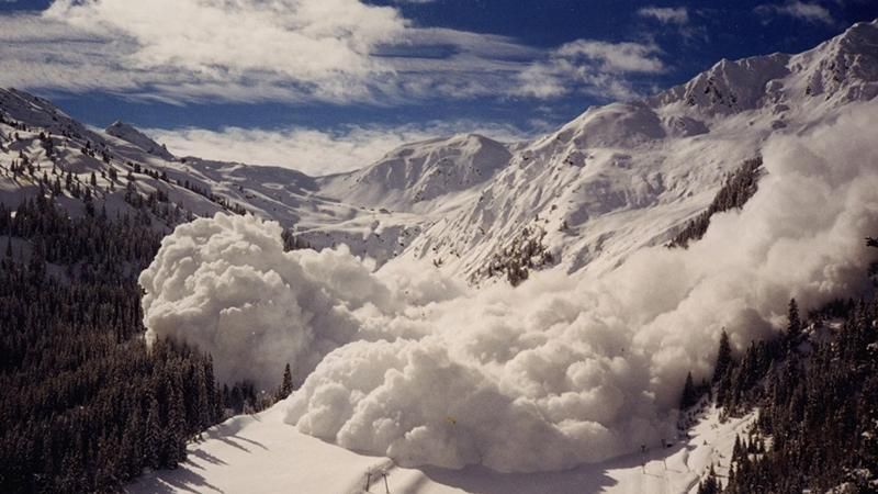 В Норвегии под лавиной погибли иностранные туристы: фото В Норвегии под лавиной погибли иностранные туристы: фото
