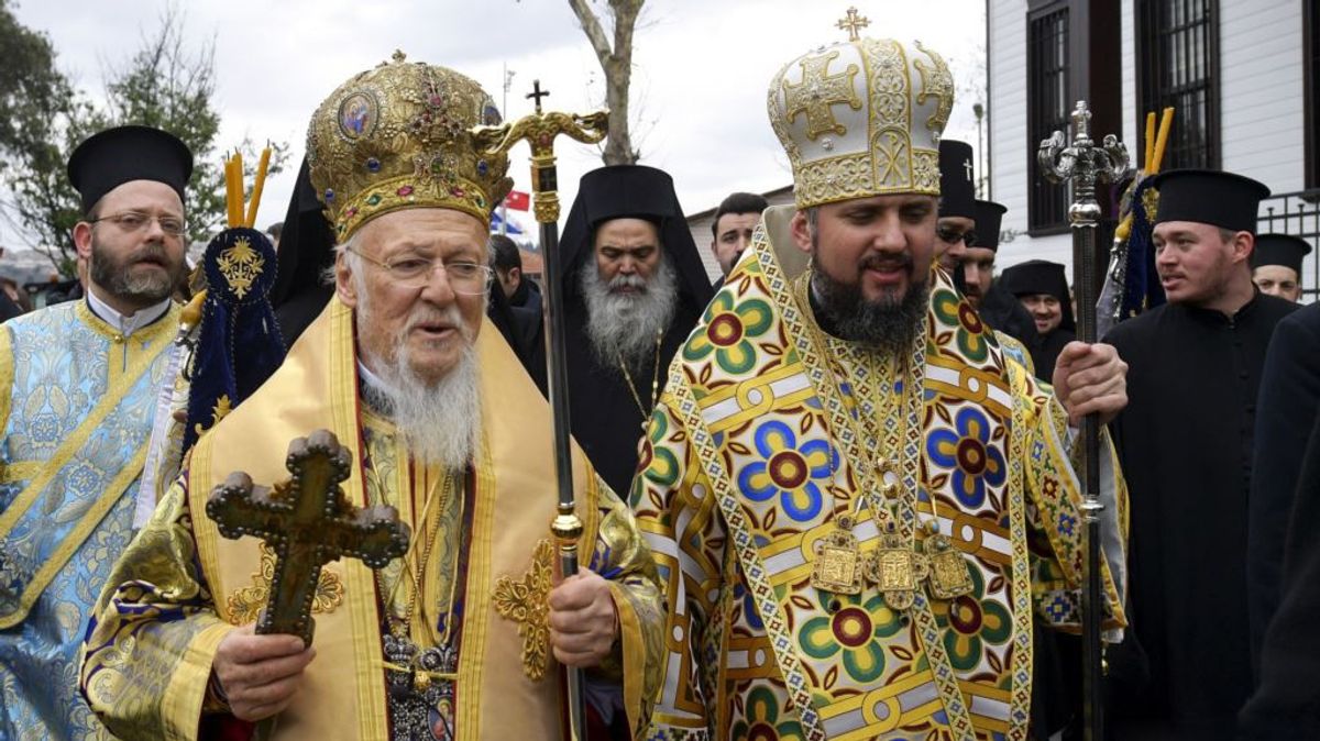 Як українці зустріли Томос у Києві та як реагували в УПЦ МП Як українці зустріли Томос у Києві та як реагували в УПЦ МП