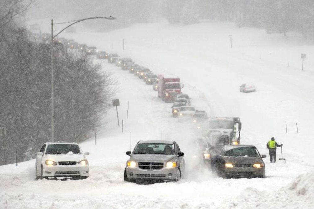 У мерії Дніпра розповіли, чи вдасться комунальним службам міста впоратися з негодою
