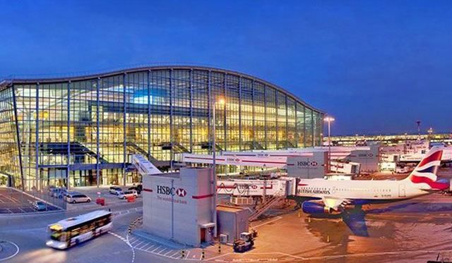 Аеропорт Лондона частково зупинив роботу через появу невідомого безпілотника Аеропорт Лондона частково зупинив роботу через появу невідомого безпілотника