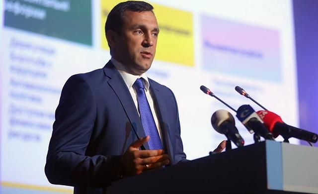 Народный депутат заявил об ограблении его квартиры в Киеве: фото Народный депутат заявил об ограблении его квартиры в Киеве: фото