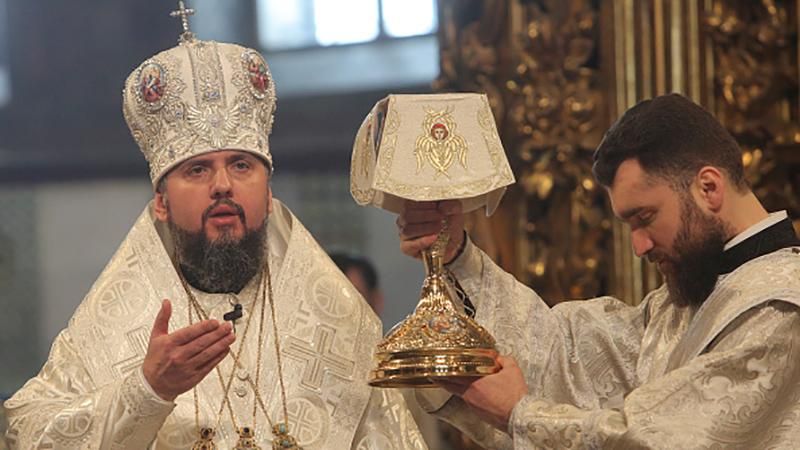 Рідня Епіфанія тримала у таємниці його народження: невідомі раніше деталі біографії голови ПЦУ Рідня Епіфанія тримала у таємниці його народження: невідомі раніше деталі біографії голови ПЦУ