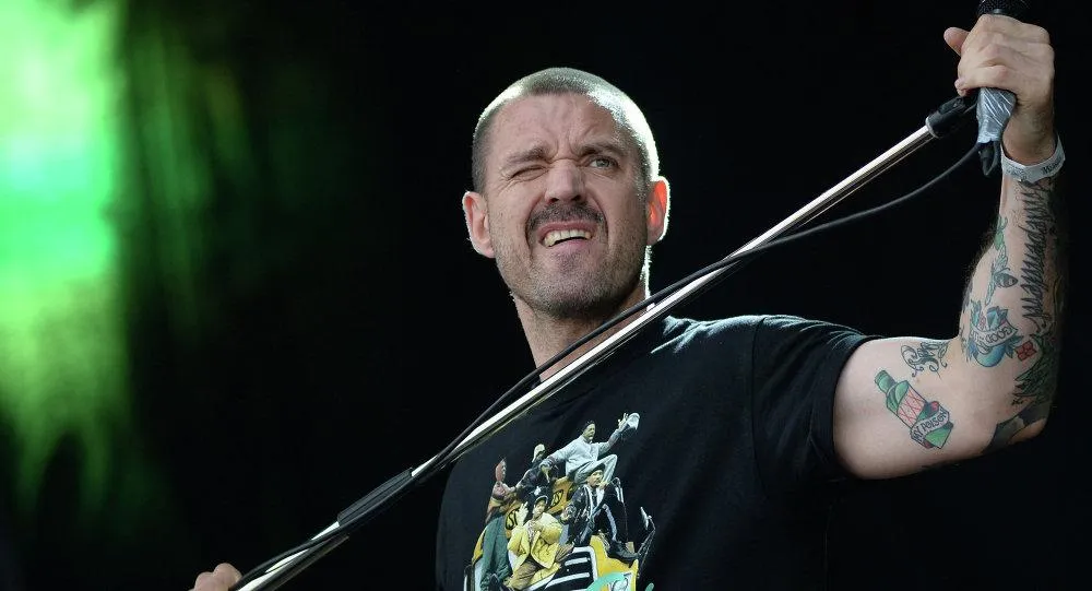 Сергій Міхалок та гурт Ляпіс-98 Сергій Міхалок та гурт Ляпіс-98