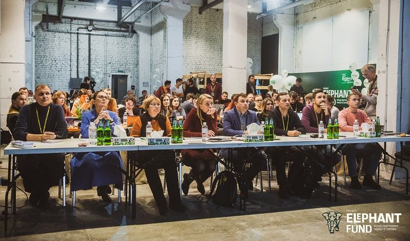 На Elephant Hackathon перемогли безпечні пакети та корисні водорості На Elephant Hackathon перемогли безпечні пакети та корисні водорості