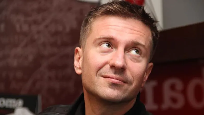 данилюк данилюк