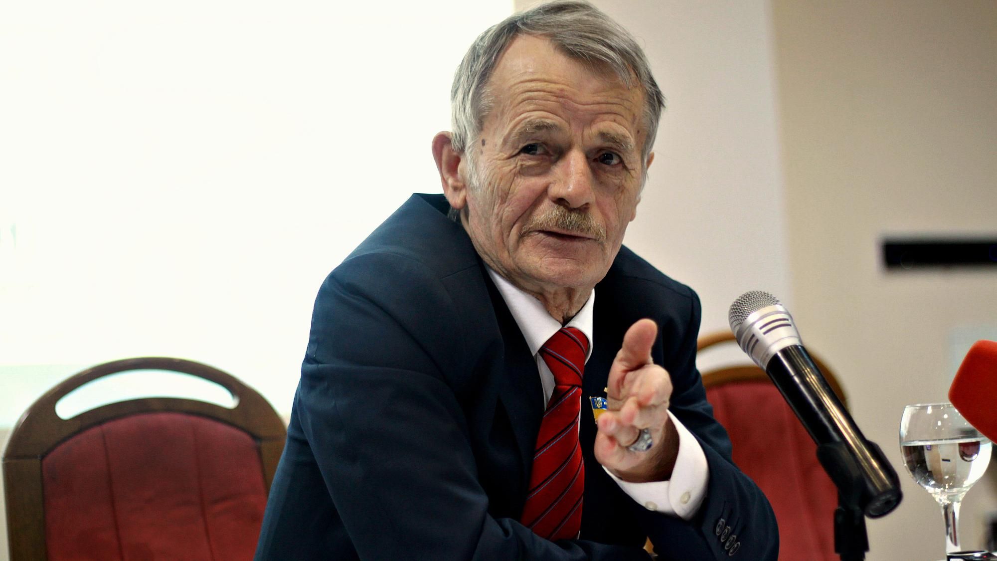 "Ненавидить і боїться": Джемілєв розповів, чому Путін не захоче звільнення захоплених моряків "Ненавидить і боїться": Джемілєв розповів, чому Путін не захоче звільнення захоплених моряків