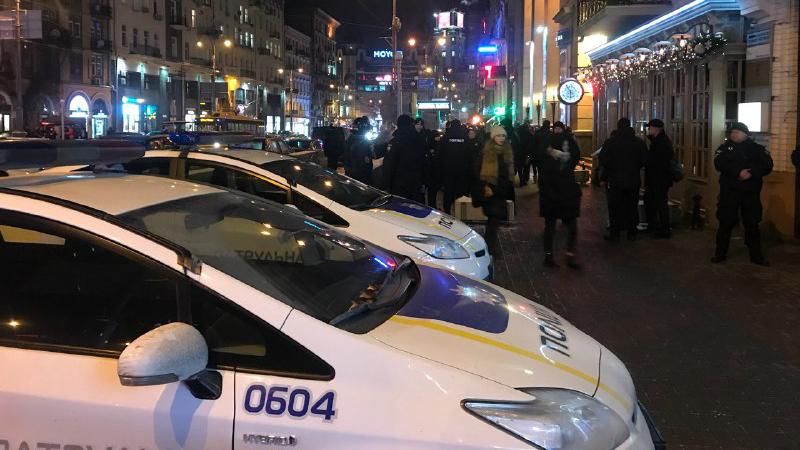 Почему полиция штурмовала офис Зеленского: объяснение друга шоумена Почему полиция штурмовала офис Зеленского: объяснение друга шоумена