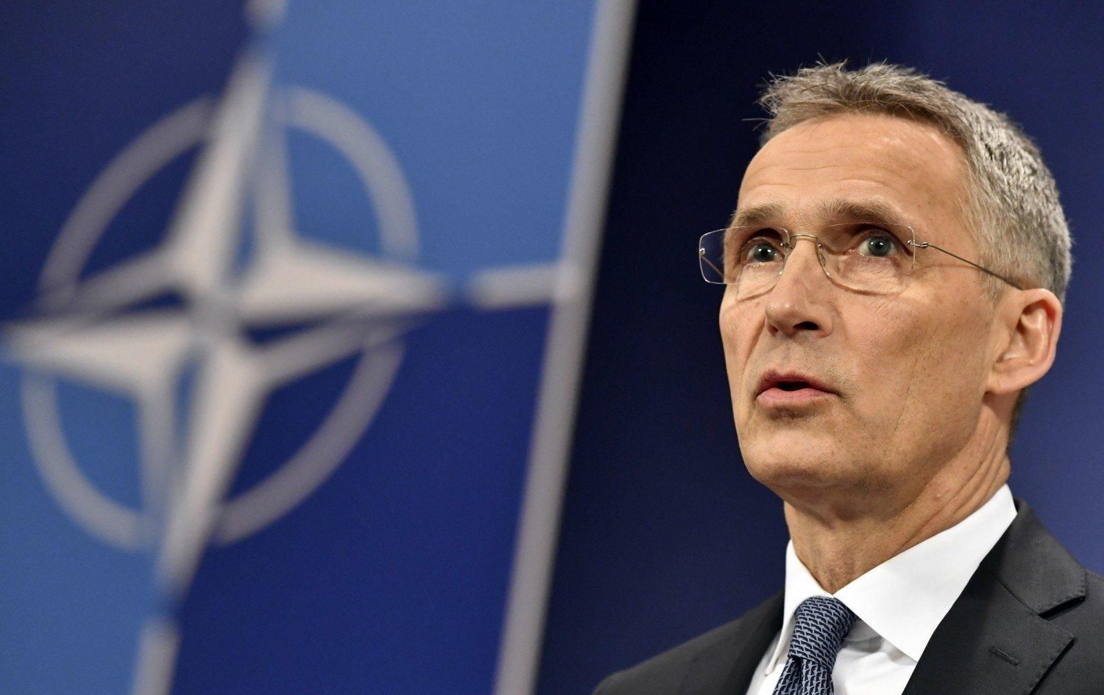 Історичне рішення: генсек НАТО привітав Македонію з перейменуванням
