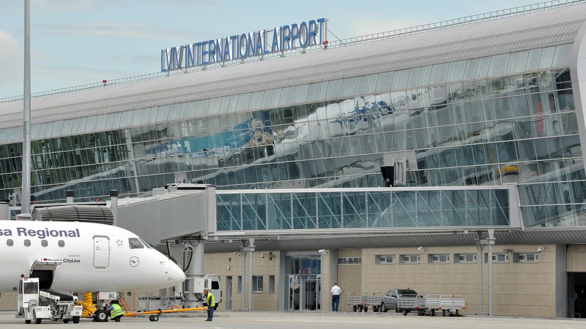 Сколько пассажиров воспользовались украинскими аэропортами в 2018 году: потрясающие цифры Сколько пассажиров воспользовались украинскими аэропортами в 2018 году: потрясающие цифры