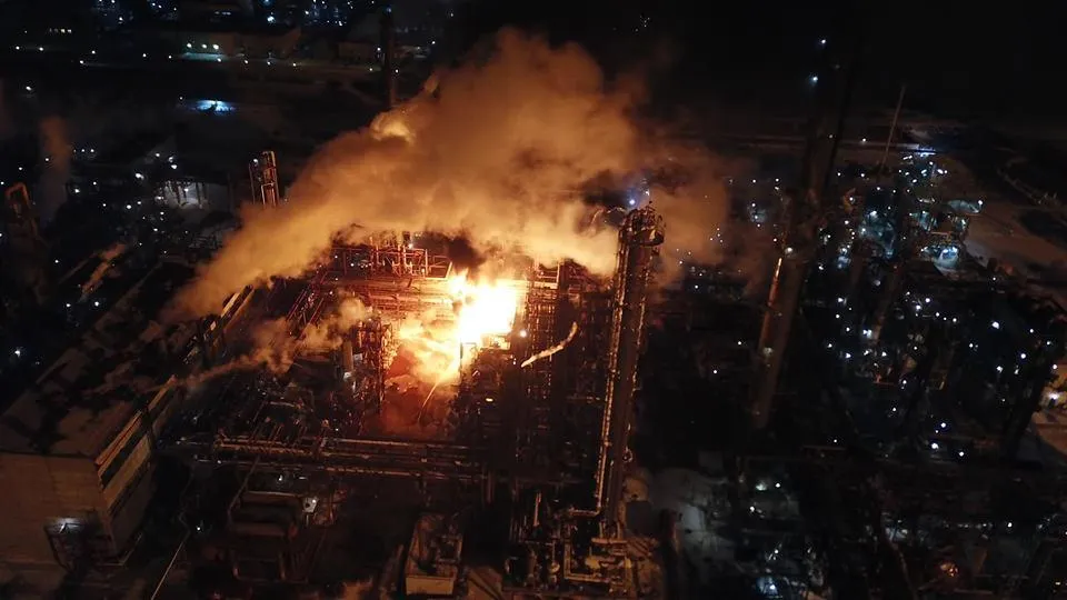 Пожежа на олефіновому заводі в Калуші