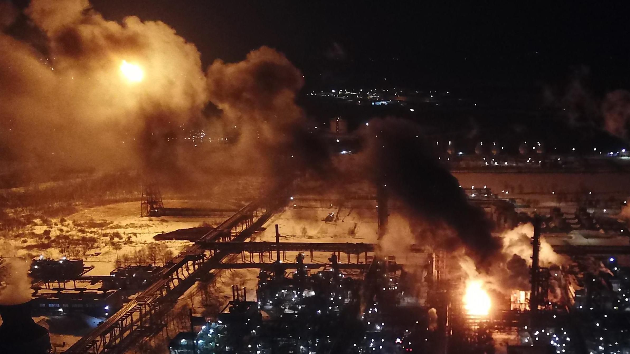 Пожежа на хімзаводі у Калуші: остання інформація Пожежа на хімзаводі у Калуші: остання інформація