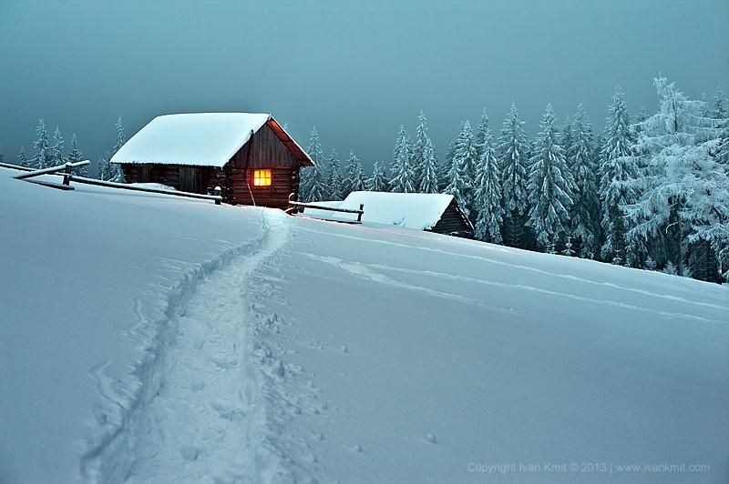 В інтернеті з’явилась карта колиб у Карпатах, де зможуть знайти притулок заблукалі туристи В інтернеті з’явилась карта колиб у Карпатах, де зможуть знайти притулок заблукалі туристи