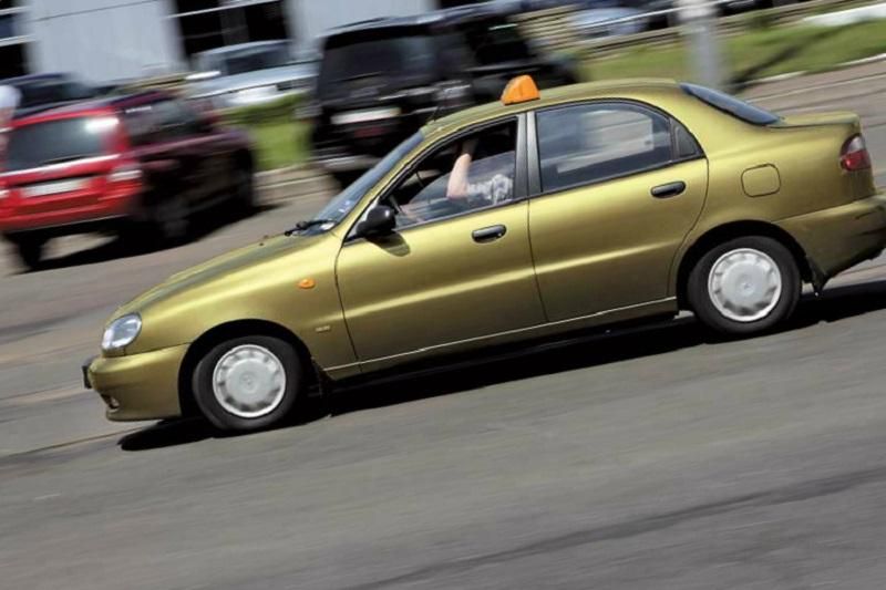 Uklon избавился от всех автомобилей Daewoo Lanos Uklon избавился от всех автомобилей Daewoo Lanos