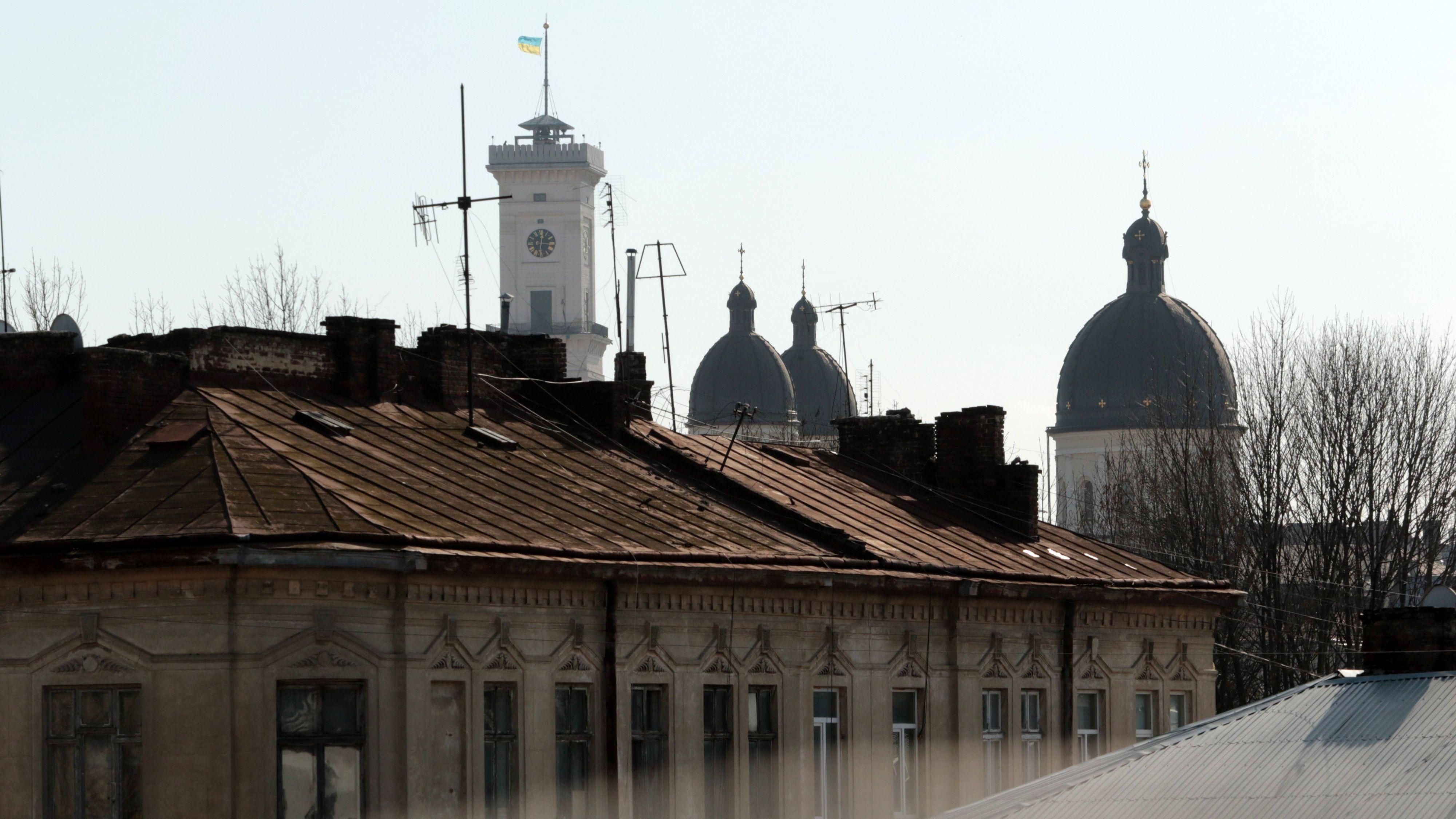 Во Львове запретили "лоскутное" утепление домов: что это значит Во Львове запретили "лоскутное" утепление домов: что это значит